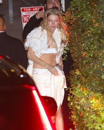 Full leaked Hunter schafer page private photo