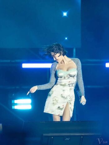 Full leaked Hwasa page private onlyfans photo