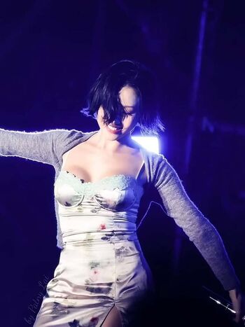 Full leaked Hwasa page private onlyfans photo