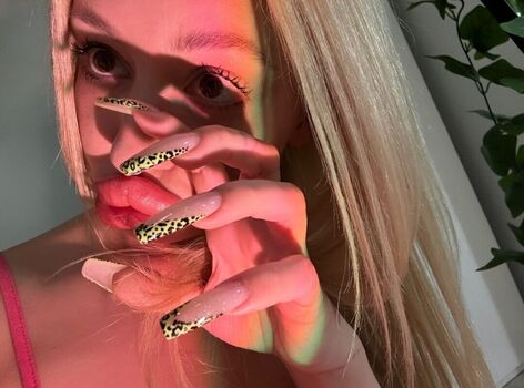 Full leaked Hystricangl private onlyfans photo