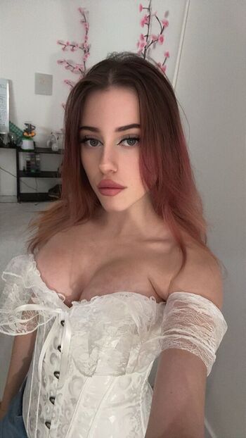 Full leaked Hytanie private photo