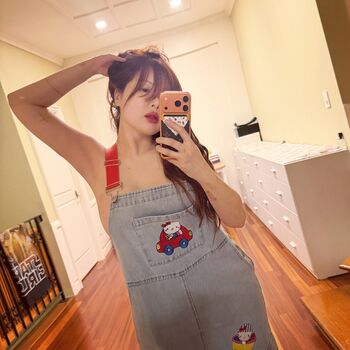 Full leaked Hyuna private onlyfans photo