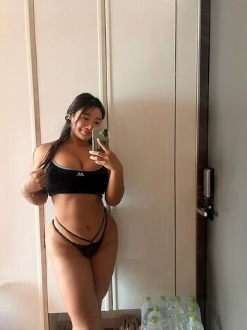 Full leaked Hyunji queen private photo