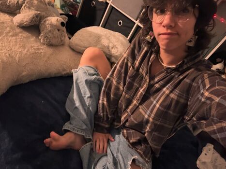 Full leaked Iovezombies private photo