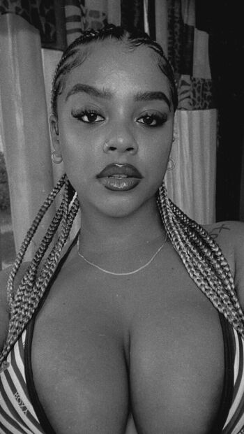 Full leaked Iam andreajade private onlyfans photo