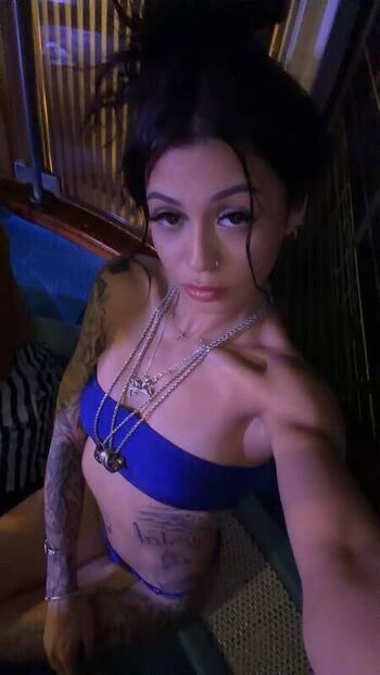 Full leaked Iamaleexiss private photo