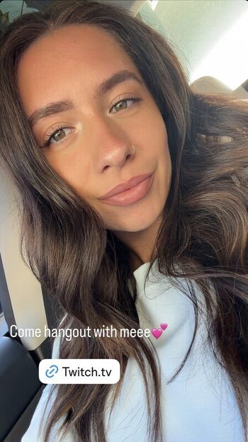 Full leaked Iambaylee private photo