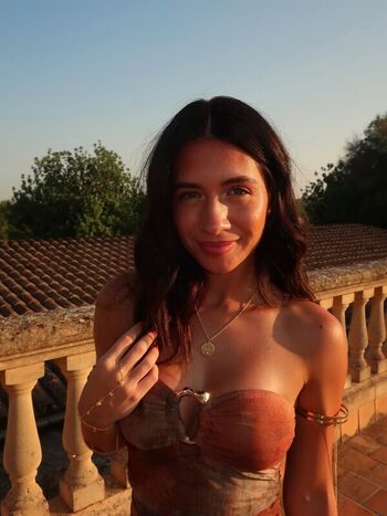 Full leaked Iambaylee private photo