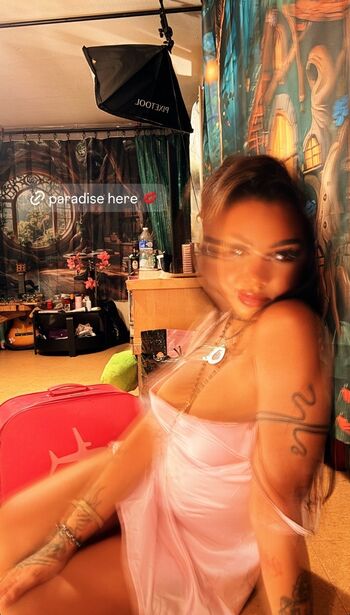 Full leaked Iambillies private photo