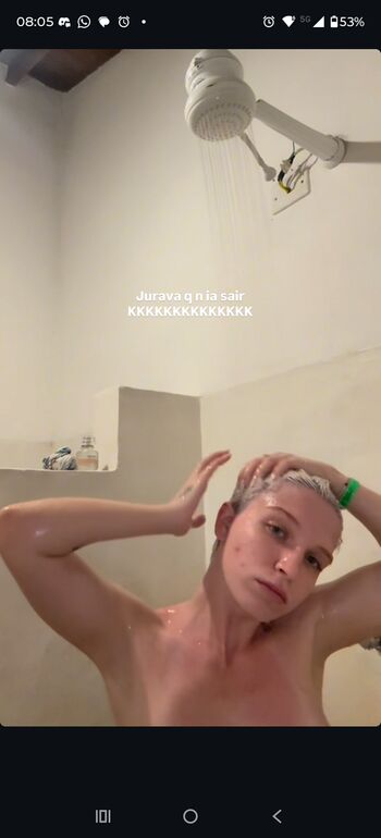 Full leaked Iamcarlavoicu private photo