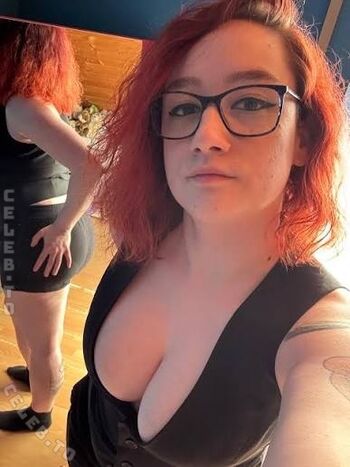 Full leaked Iamlucyy private photo