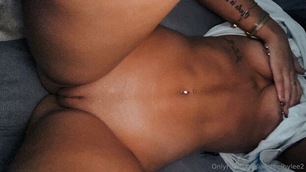 Full leaked Iamshelbylee private photo