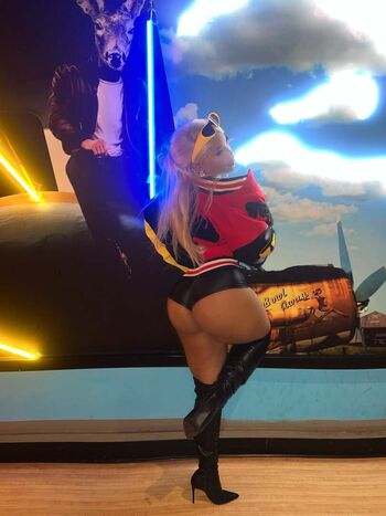 Full leaked Iamskylarmarie private onlyfans photo