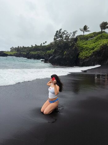 Full leaked Iamsofiabella private photo
