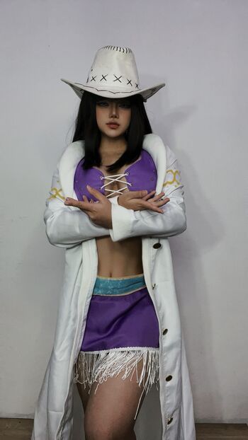 Full leaked Iamyourwaiffuu private onlyfans photo