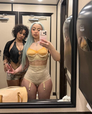 Full leaked Ice spice private onlyfans photo