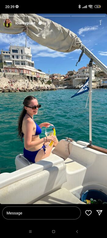 Full leaked Iciamyplant private onlyfans photo