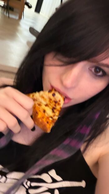 Full leaked Ickypeach private onlyfans photo