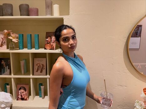 Full leaked Iconicakes private photo