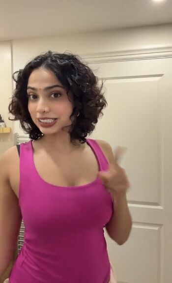 Full leaked Iconicakes page private onlyfans photo