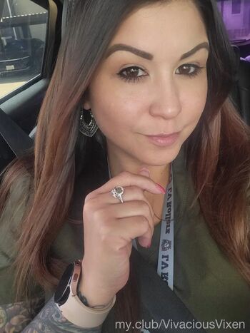Full leaked Icyvixen private photo