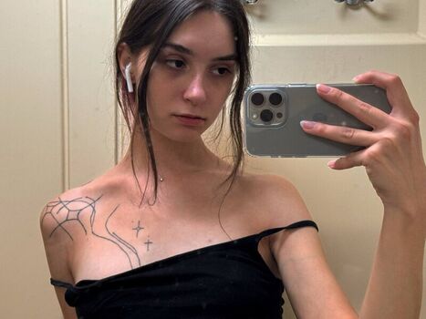 Full leaked Idalin savvulidi private photo