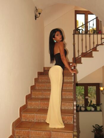 Full leaked Iffat marash private onlyfans photo