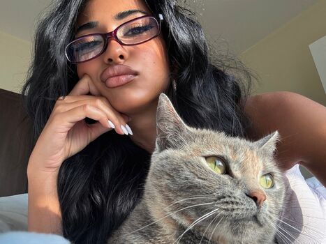 Full leaked Iffat marash private onlyfans photo