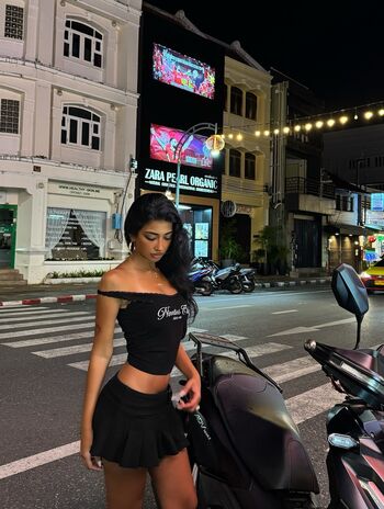 Full leaked Iffat marash private photo
