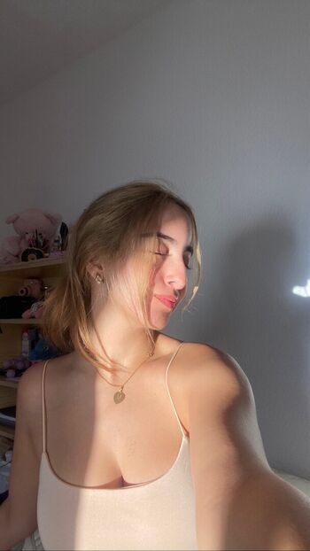 Full leaked Iiitsmery page private photo