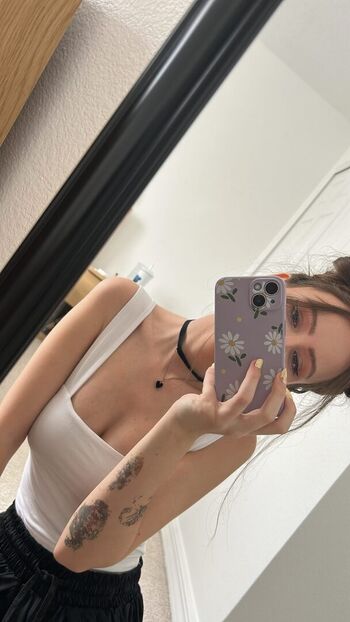 Full leaked Iiizwerg page private onlyfans photo