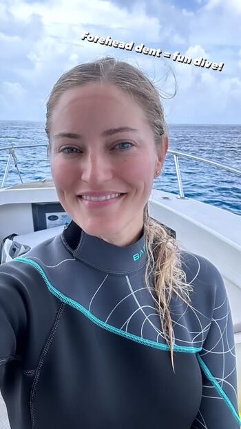 Full leaked Ijustine private photo