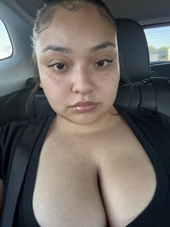 Full leaked Iknwyu private photo