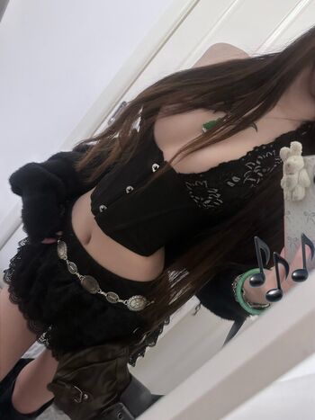Full leaked Iknowusoweli private photo