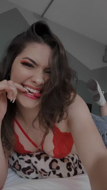 Full leaked Ilauravelasquez private photo