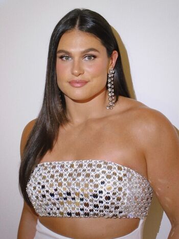 Full leaked Ilona maher private photo
