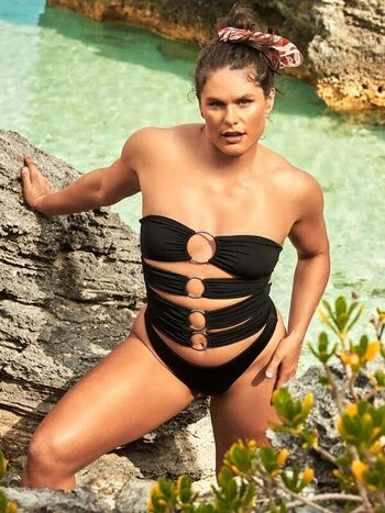 Full leaked Ilona maher private photo