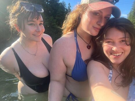Full leaked Ilovekendraa private photo