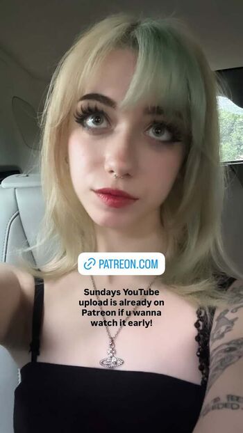 Full leaked Iluvmeww page private photo