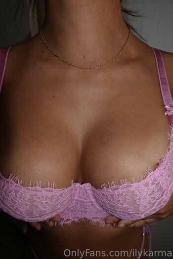 Full leaked Ilykarma private onlyfans photo