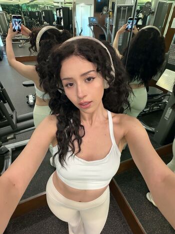 Full leaked Imane page private photo