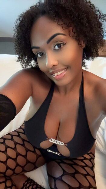 Full leaked Imani seduction private onlyfans photo