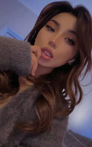 Full leaked Iminako private onlyfans photo