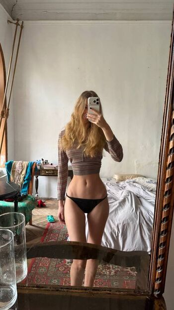 Full leaked Imlovan page private onlyfans photo