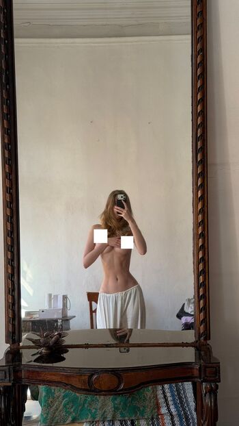Full leaked Imlovan private photo