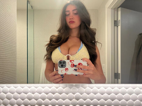 Full leaked Imsiiimone private photo