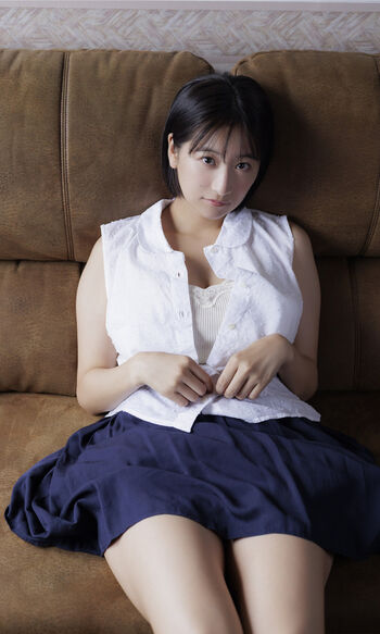 Ina Enohara 榎原依那