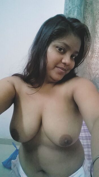 Full leaked Indian exhibition page private onlyfans photo