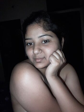 Full leaked Indian exhibition page private onlyfans photo