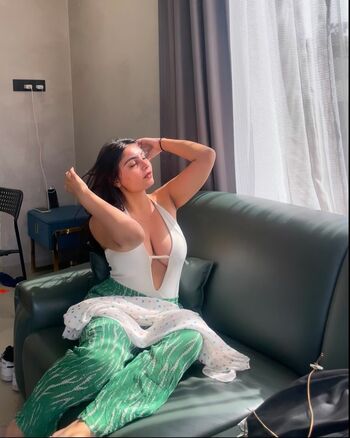 Full leaked Indian girls page private onlyfans photo